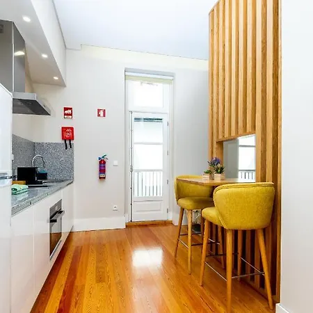 Apartament Mouzinho 129 - Medronheiro & Oliveira Porto