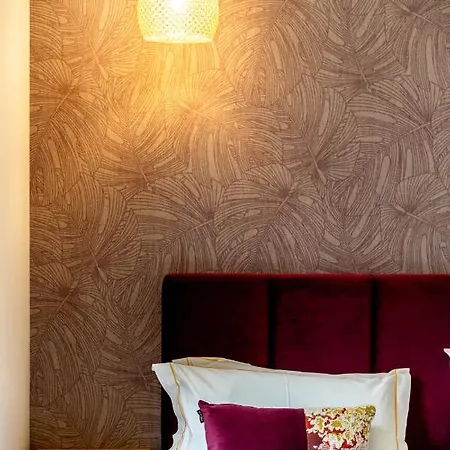 Mouzinho 129 - Medronheiro & Oliveira